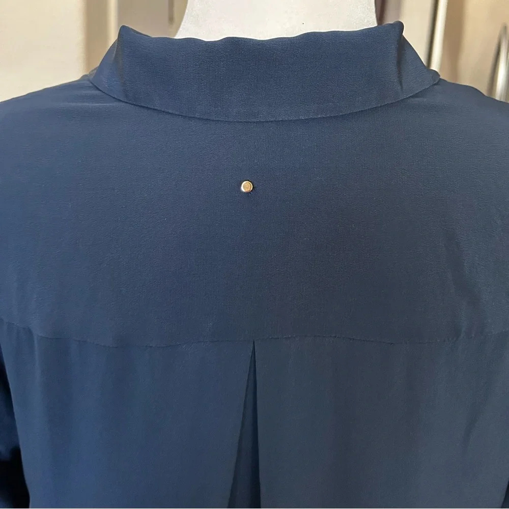 Cuyana 100% Silk Shirt Button Down Long Sleeve Dress Navy size M like new - Picture 7 of 14